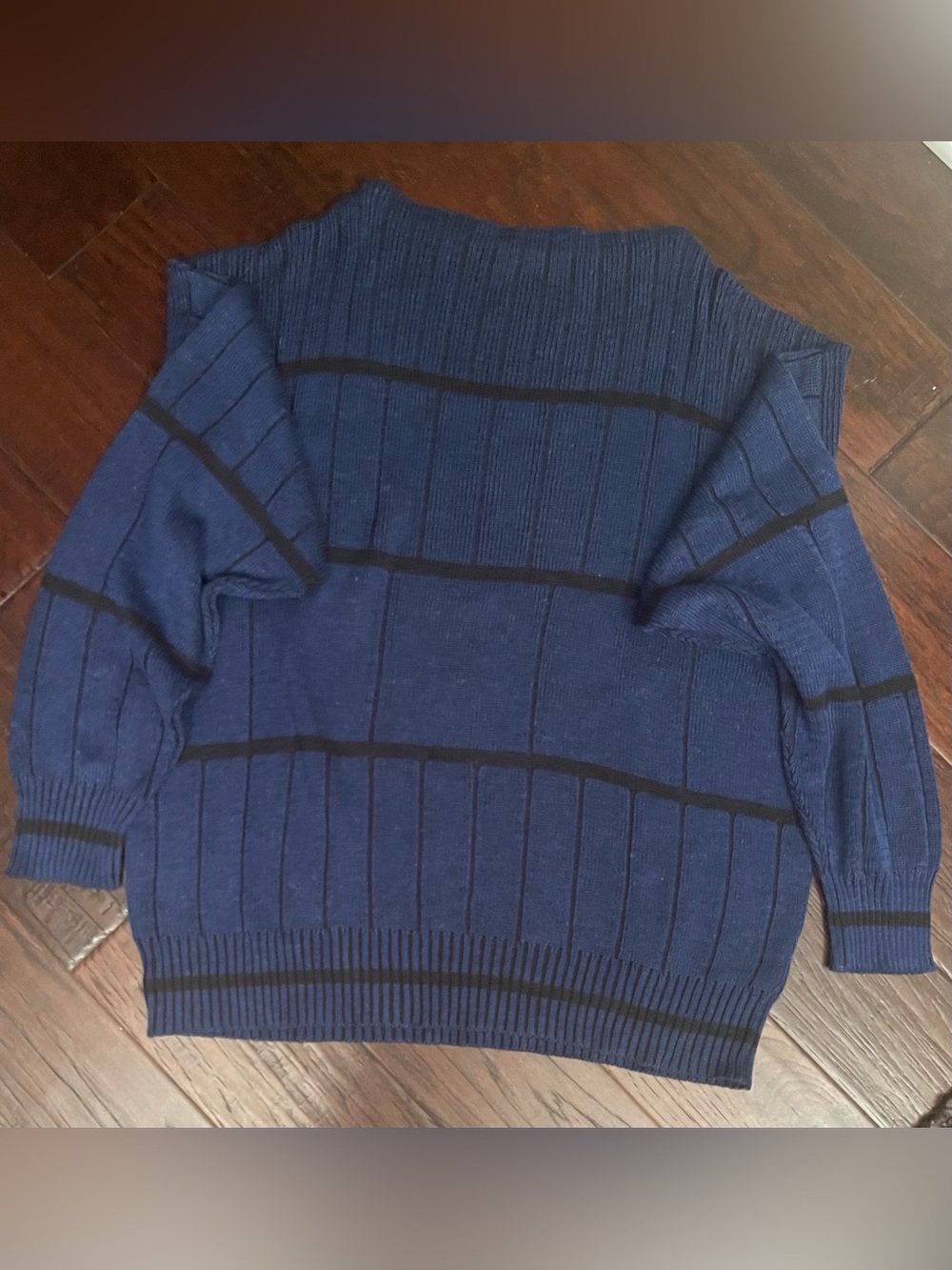 Ribbed Crewneck Sweater with Black Stripe Detail